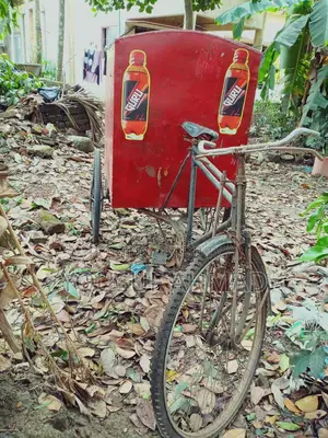পায়ে চালিত বক্স ভ্যান গাড়ি