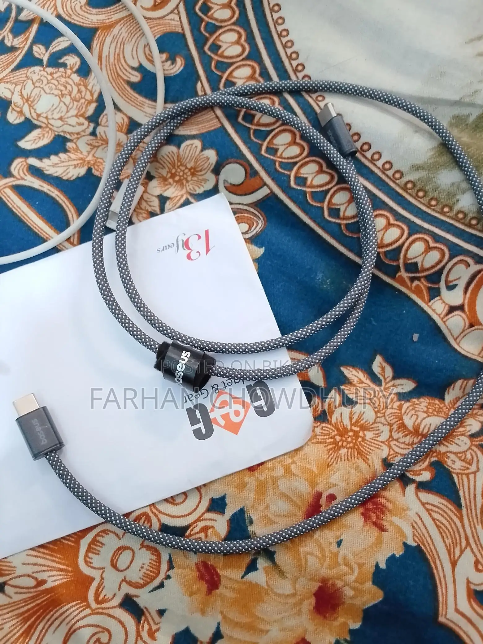 অ্যাপল, ইউএসবি সি পাওয়ার অ্যাডাপ্টার। ফুল চার্জার। ফার্স্ট ক্লাস কন্ডিশন।