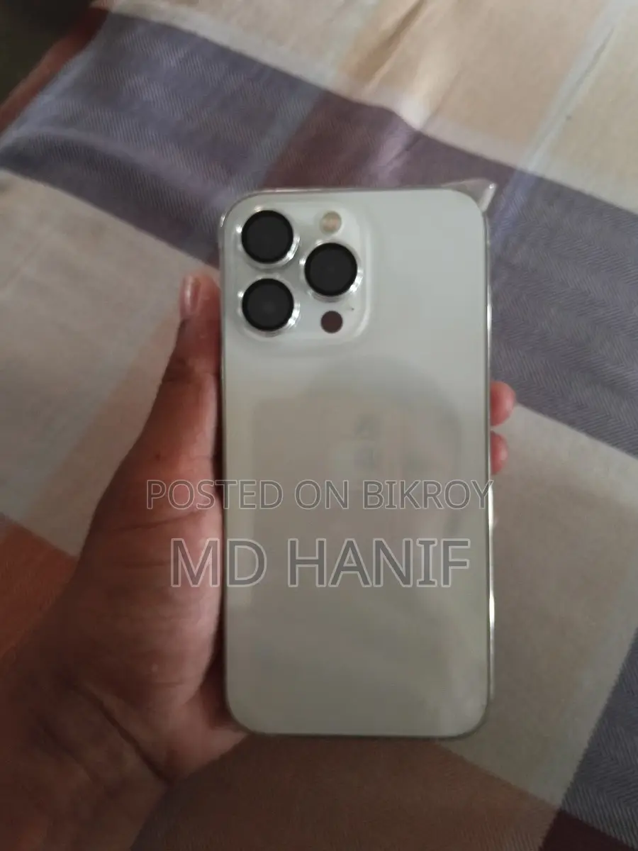 Apple iPhone 13 Pro . (Used)