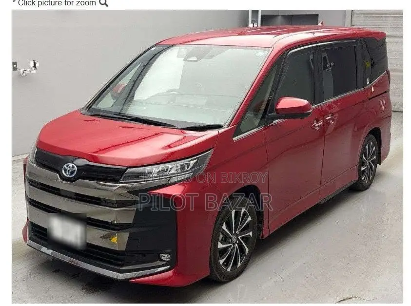 Toyota Noah S-Z Pkg 2023