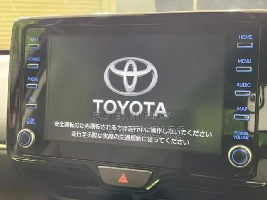 Toyota Yaris Cross Z Red & Black 2021