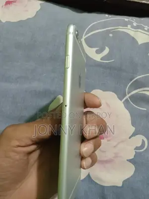 Apple iPhone 6S .. (Used)