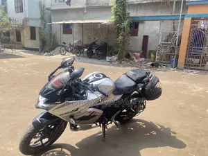 Suzuki Gixxer . 2021