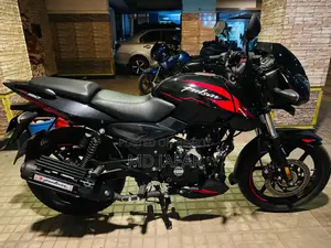 Bajaj Pulsar 150 . 2025