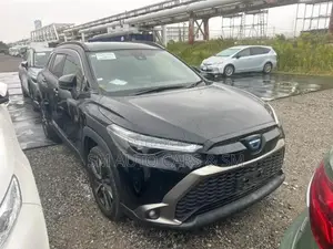 Toyota Corolla Cross Z Black Hardtop 2023