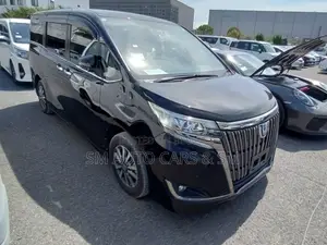 Toyota Esquire Hybrid Gi Premium 2020