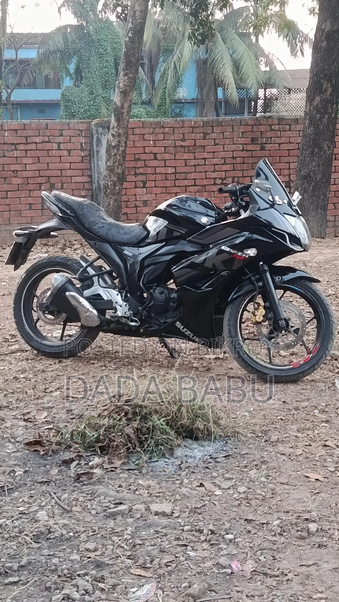 Suzuki Gixxer SF . 2016