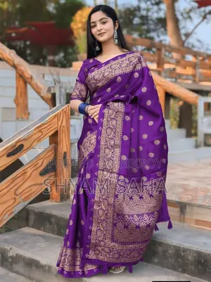 Japanese Silk Saree With Blouse Piece