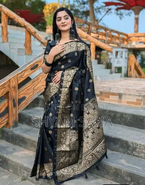 জাপানি সিল্ক শাড়ী সাথে ব্লাউজ পিস