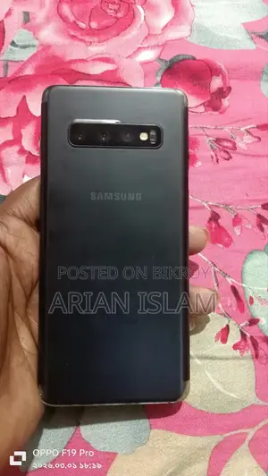 Samsung Galaxy S10 8 / 128 GB (Used)