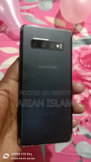 Samsung Galaxy S10 8 / 128 GB (Used)