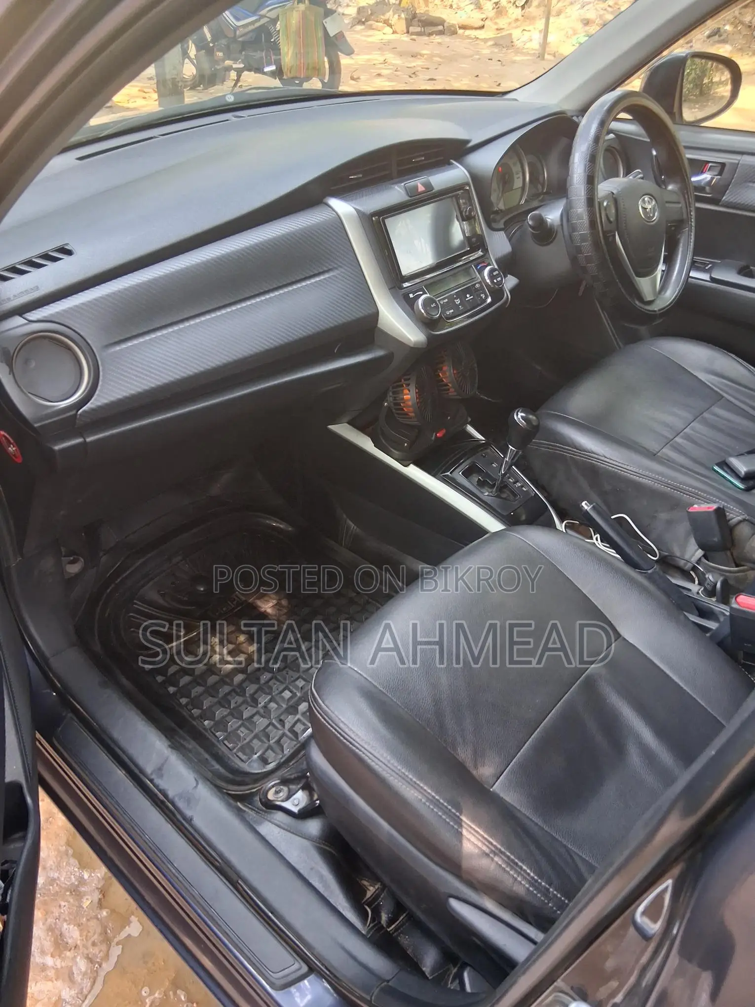 Toyota Fielder 2013