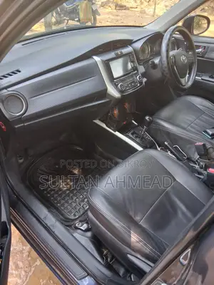 Toyota Fielder 2013