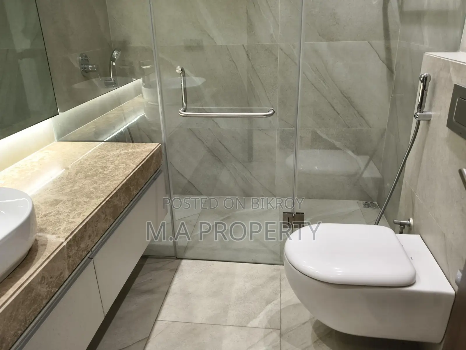 LUXURY APARTMENT RENT 7000SQFT BARIDHARA