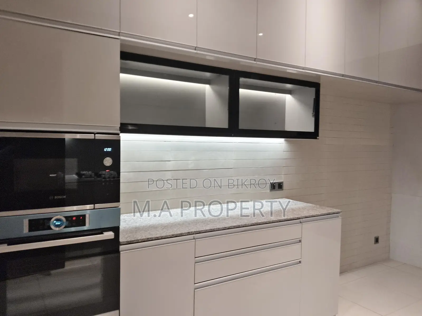 LUXURY APARTMENT RENT 7000SQFT BARIDHARA
