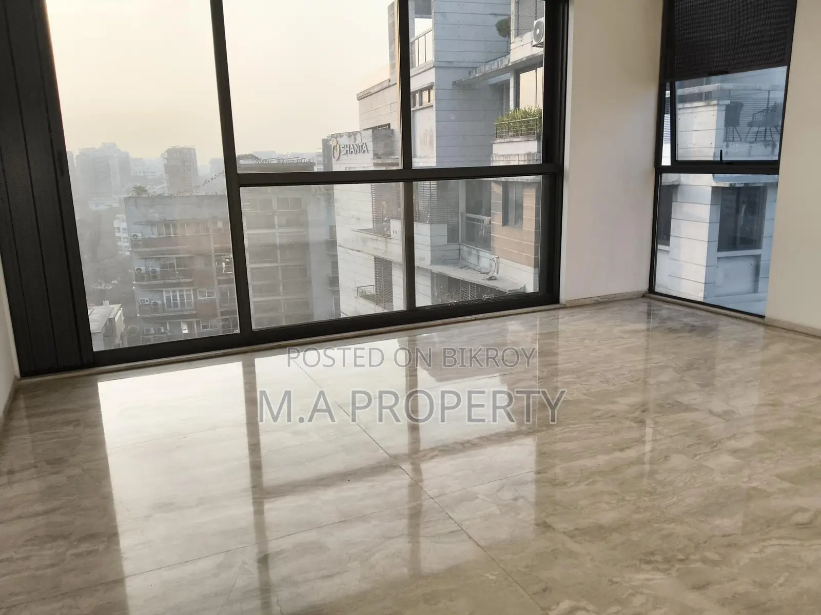 LUXURY APARTMENT RENT 7000SQFT BARIDHARA