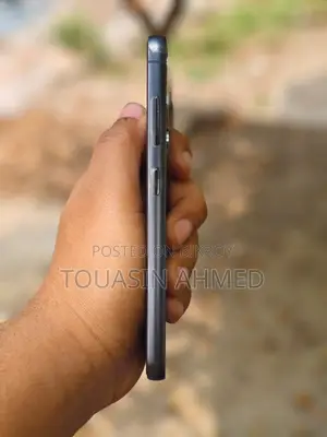 Samsung Galaxy S23 (Used)