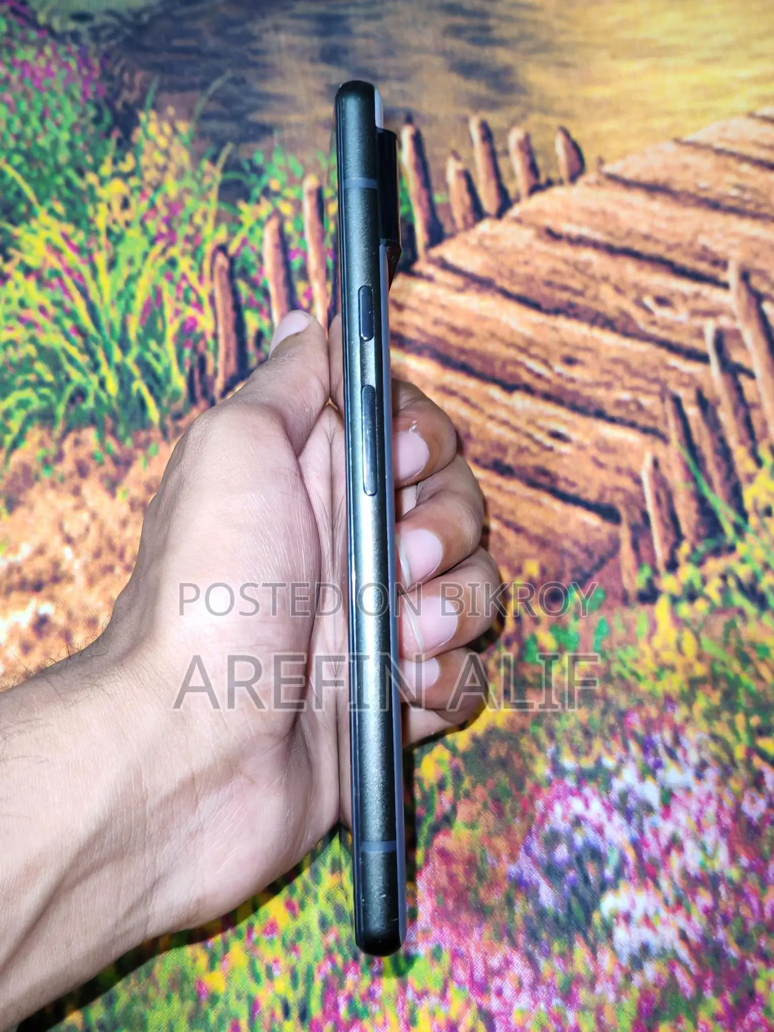 Google Pixel 6 . (Used)