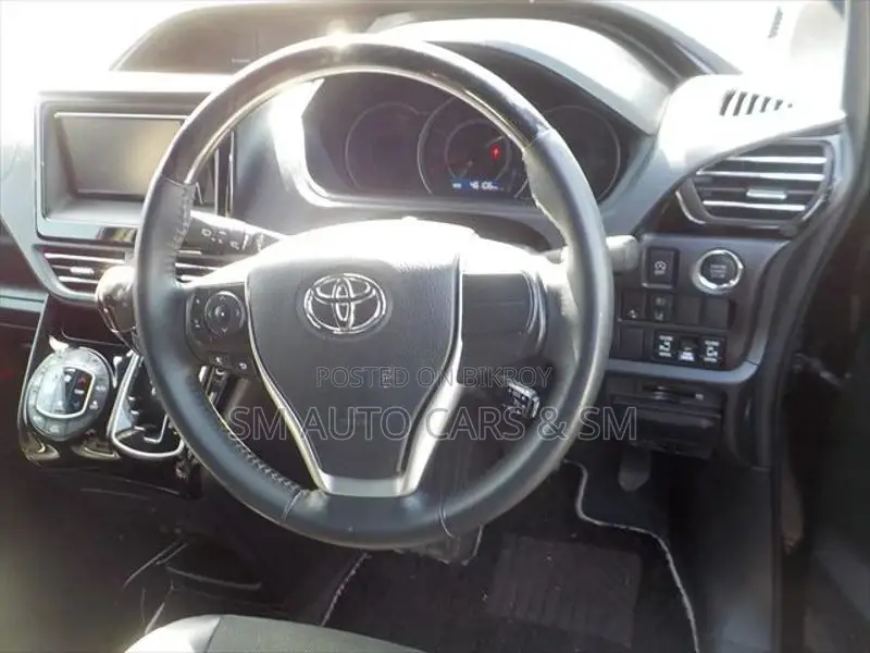 Toyota Corolla Cross Non Hybrid WXB Black 2020