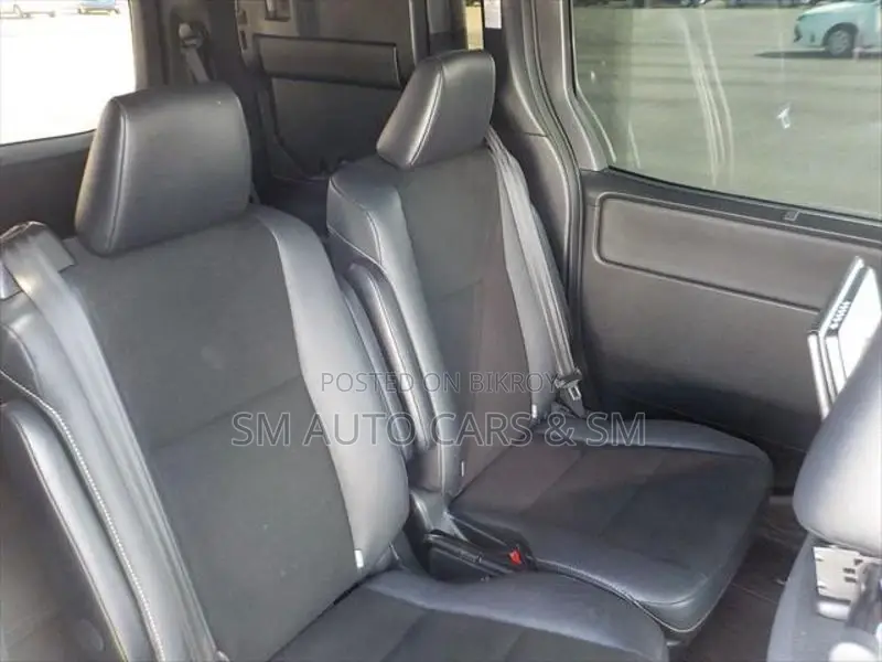 Toyota Corolla Cross Non Hybrid WXB Black 2020