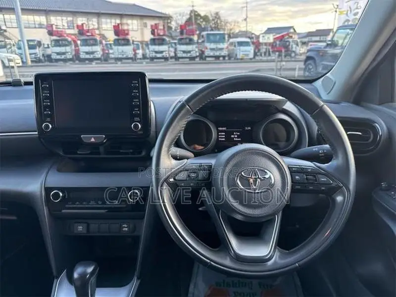 Toyota Yaris Cross Hybrid G Package 2021