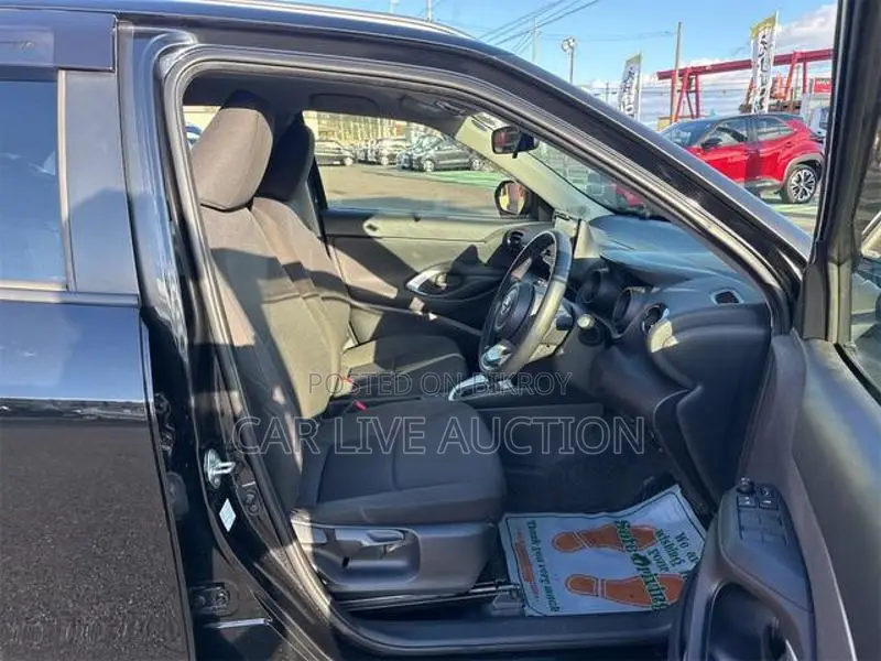 Toyota Yaris Cross Hybrid G Package 2021