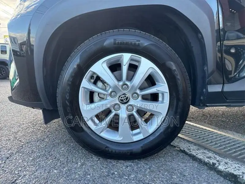 Toyota Yaris Cross Hybrid G Package 2021