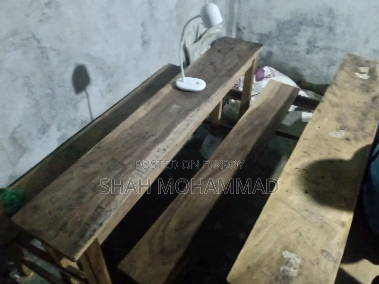 পাঁচ জোড়া ৫ ফুট লম্বা সারি কাঠের বেঞ্চ বিক্রি হবে