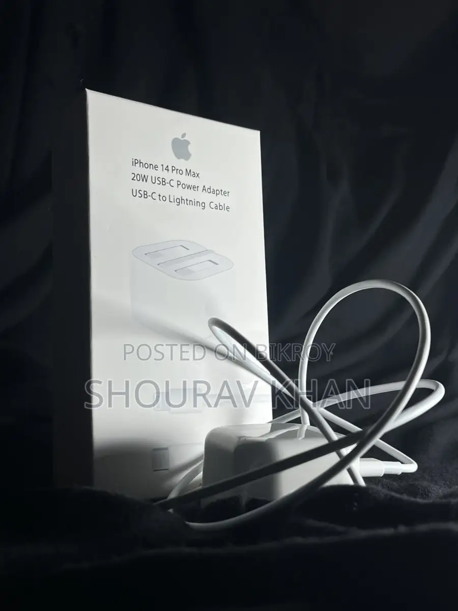 Apple iPhone 14 Pro Max charger