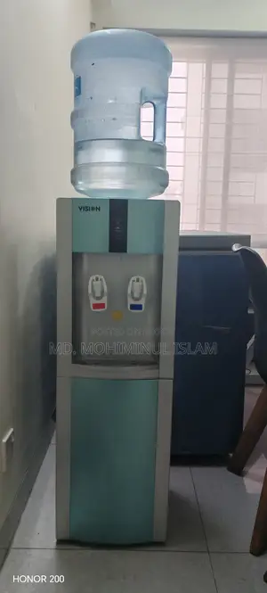 হট অ্যান্ড কোল্ড ওয়াটার ডিসপেনসার