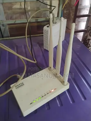Router Netis WF2409E