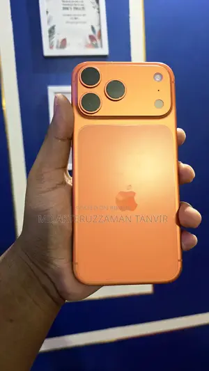 Apple iPhone 17 Pro Max 256gb orange (Used)