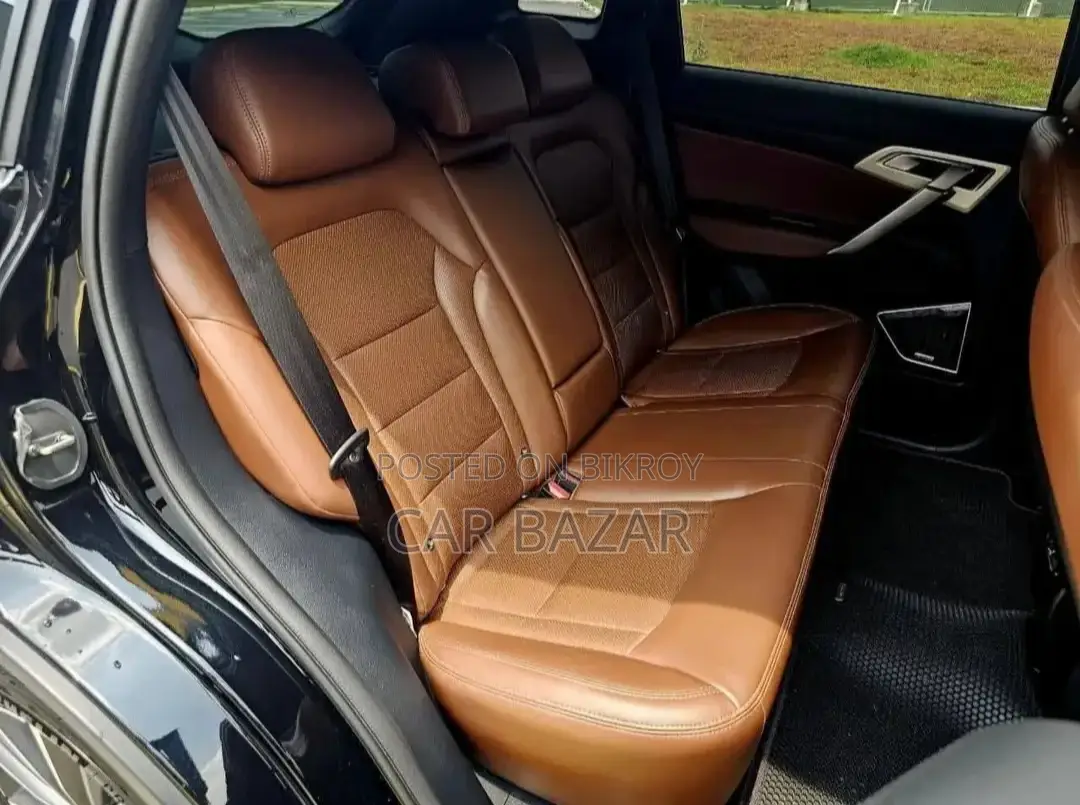 Proton X70 SUNROOF 1.5L 2022