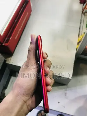 Apple iPhone SE (Used)