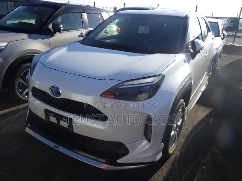 Toyota Yaris Cross G BODYKIT, 4.5 POINT 2021