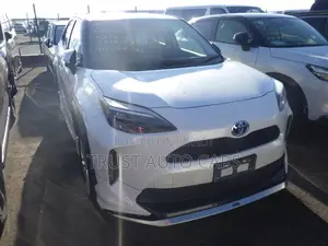 Toyota Yaris Cross G BODYKIT, 4.5 POINT 2021