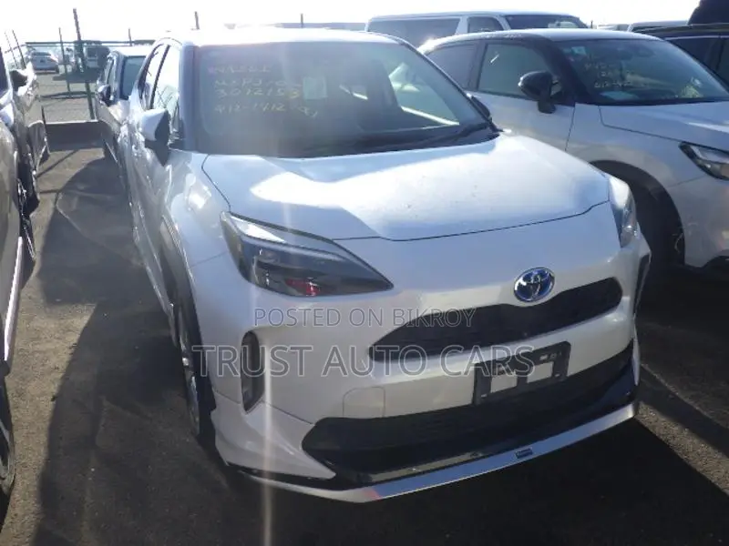Toyota Yaris Cross G BODYKIT, 4.5 POINT 2021