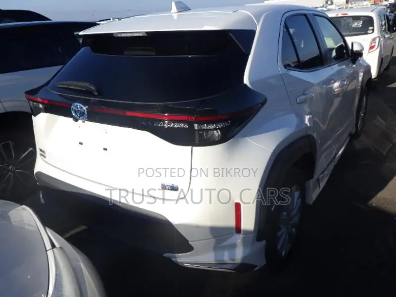 Toyota Yaris Cross G BODYKIT, 4.5 POINT 2021