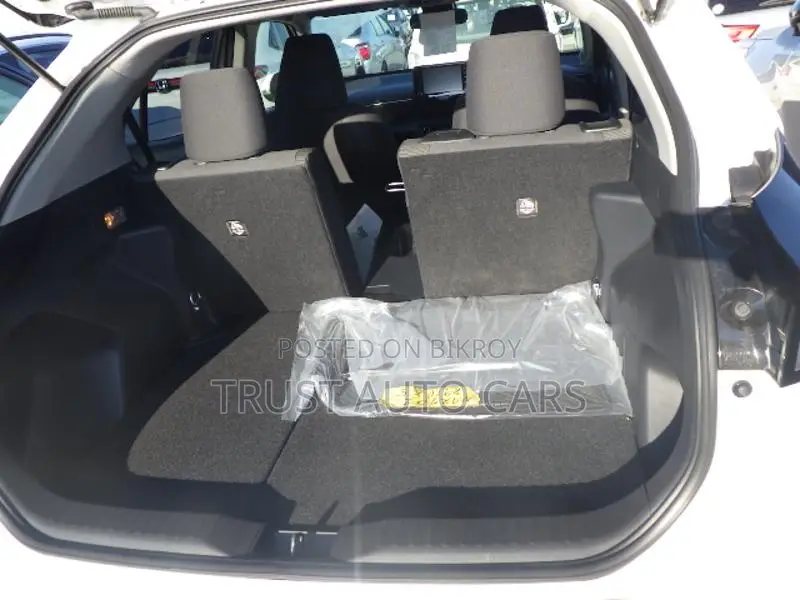 Toyota Yaris Cross G BODYKIT, 4.5 POINT 2021