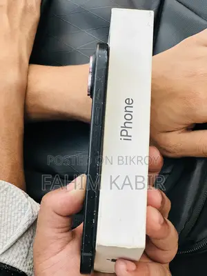 Apple iPhone 15 (Used)