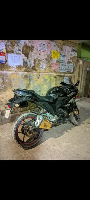 Suzuki Gixxer Racing 2019