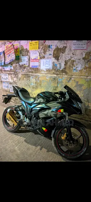 Suzuki Gixxer Racing 2019