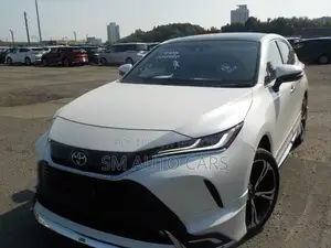 Toyota Harrier Non Hybrid Z Pearl 2020