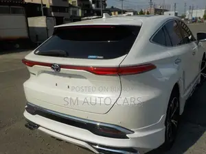 Toyota Harrier Non Hybrid Z Pearl 2020