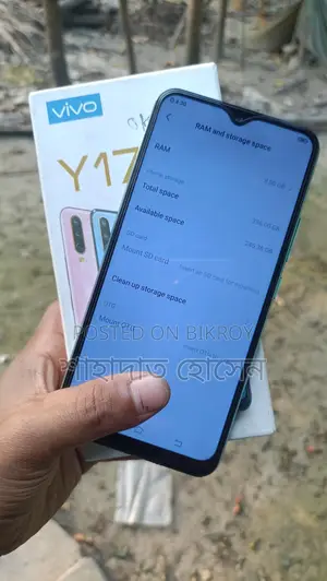 Apple iPhone 11 (Used)
