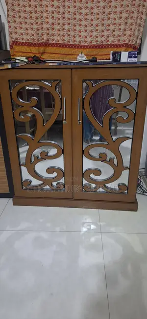 ছোট আলমারি