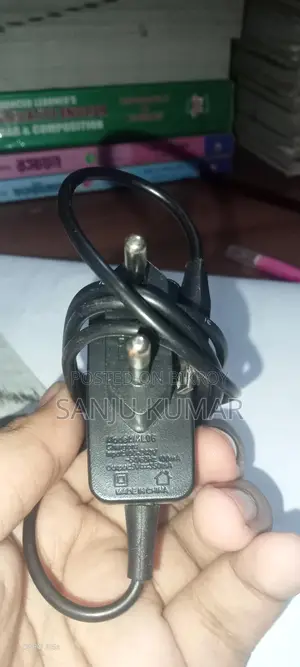 itel button mobile charger