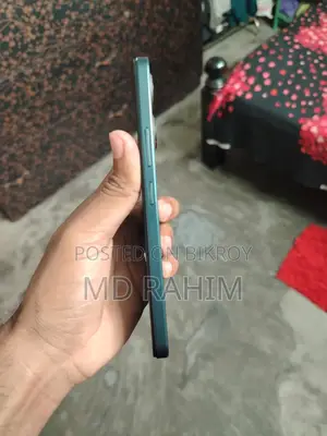 Vivo Y03t 4/64 (Used)
