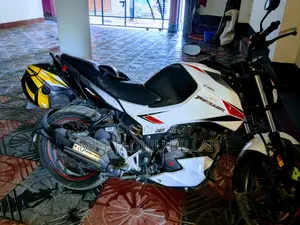 Hero Thriller 160R - 2021