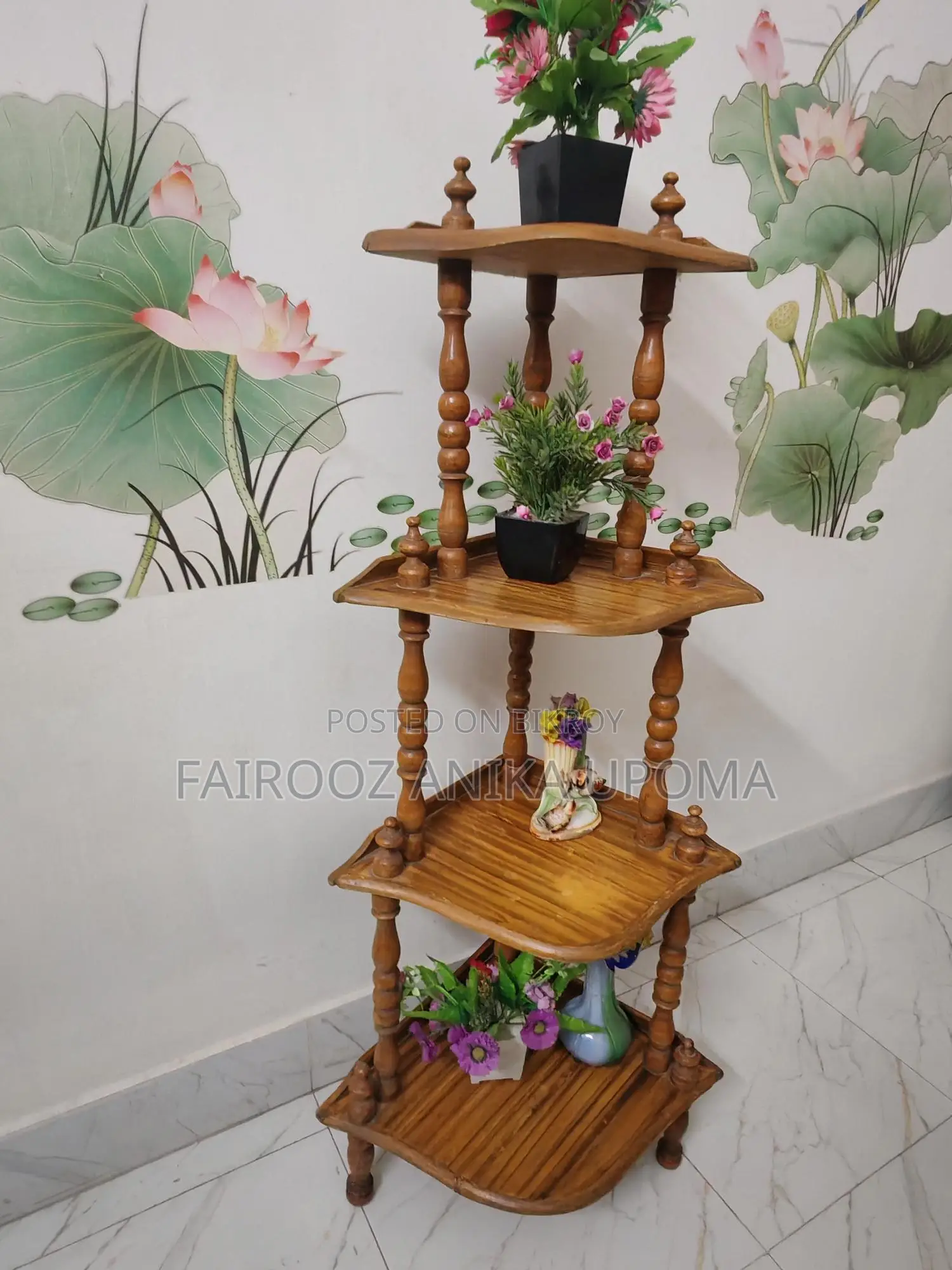 Corner Shelf